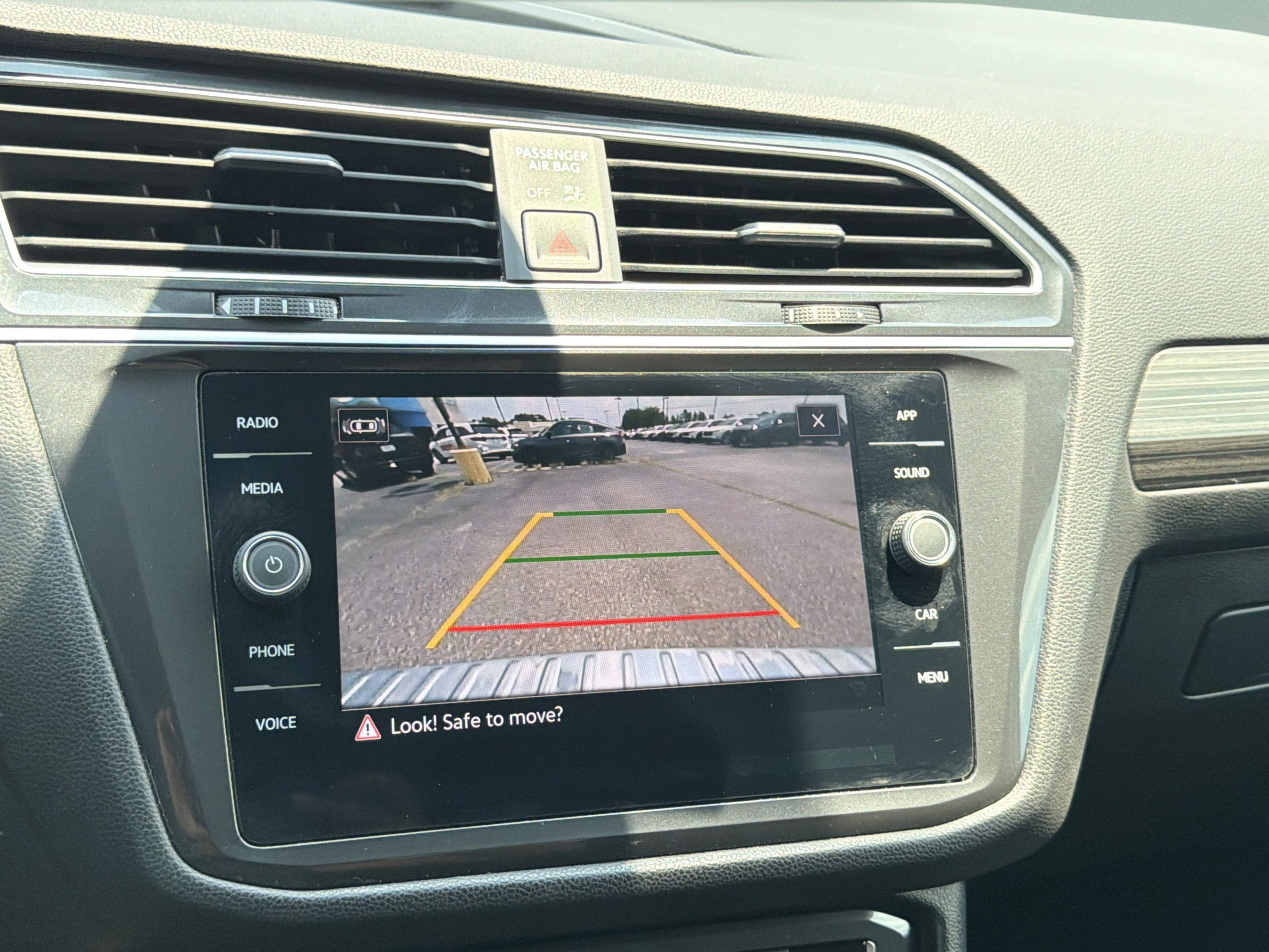 Used 2024 Volkswagen Tiguan Wolfsburg Edition AWD/4WD image 13