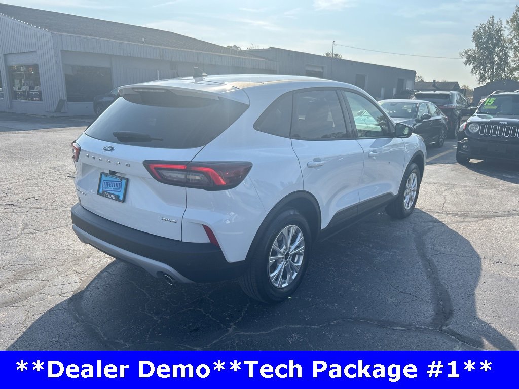 New 2025 Ford Escape Active w/ Tech Pack #1 image 8