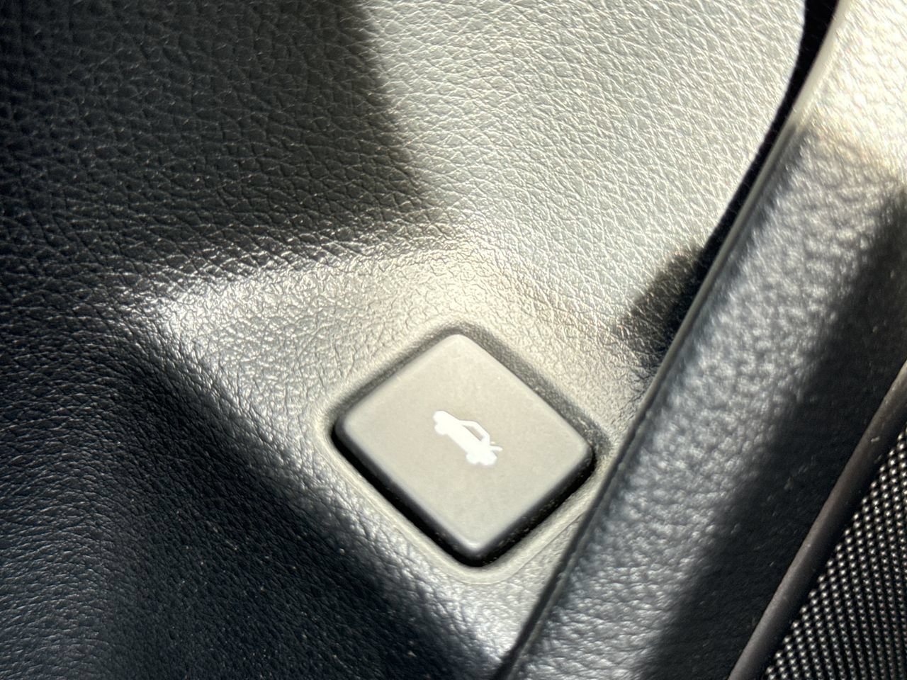 Used 2020 Honda Civic LX image 29