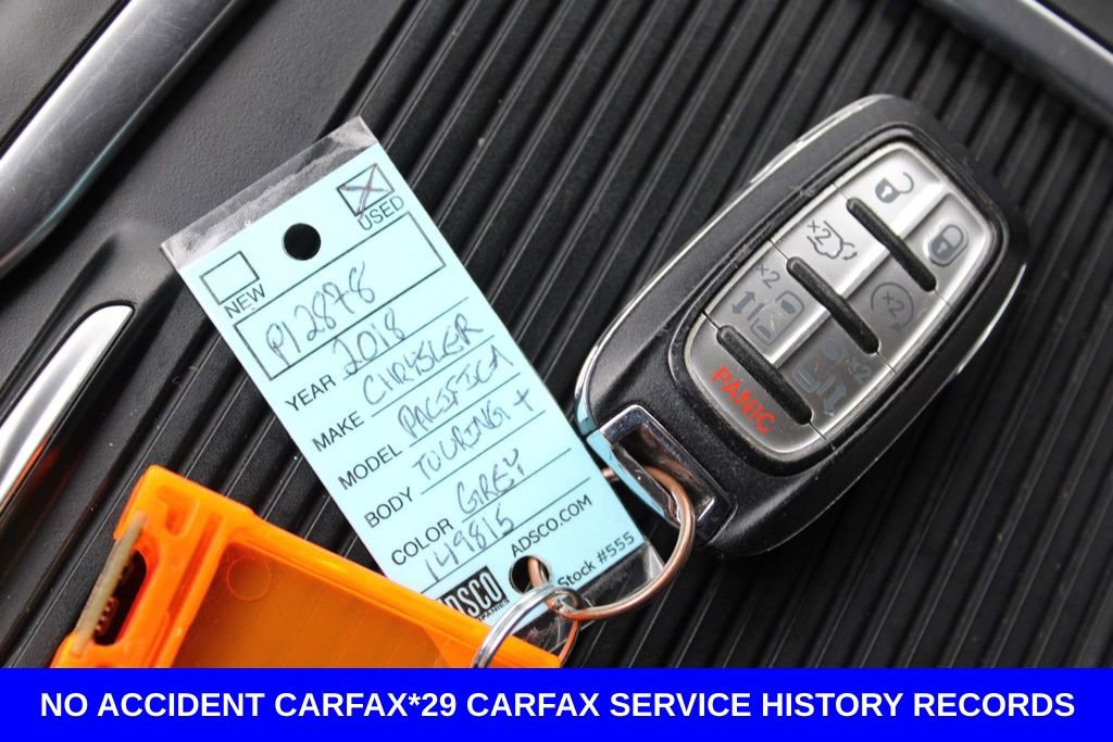 Used 2018 Chrysler Pacifica Touring-L Plus image 37