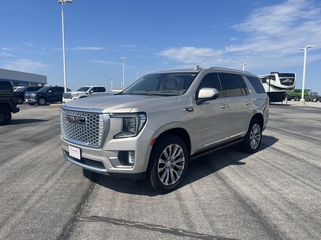 Used 2021 GMC Yukon Denali w/ Denali Premium Package