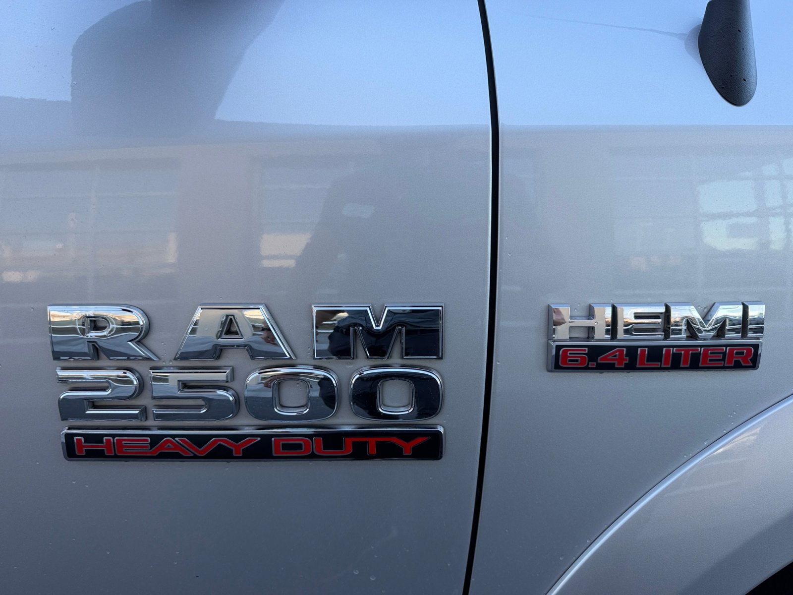 Used 2018 RAM 2500 Big Horn image 24