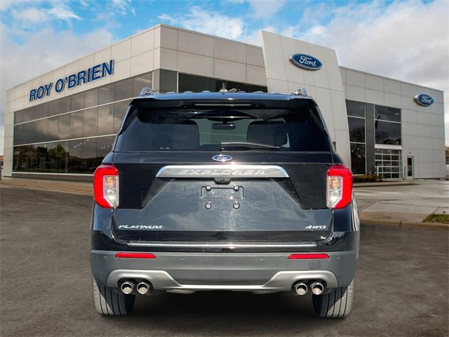 Certified 2023 Ford Explorer Platinum w/ Equipment Group 601A image 4