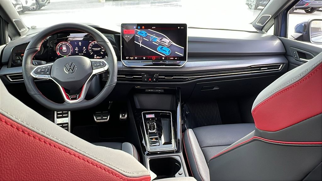 New 2026 Volkswagen GTI SE FWD image 18