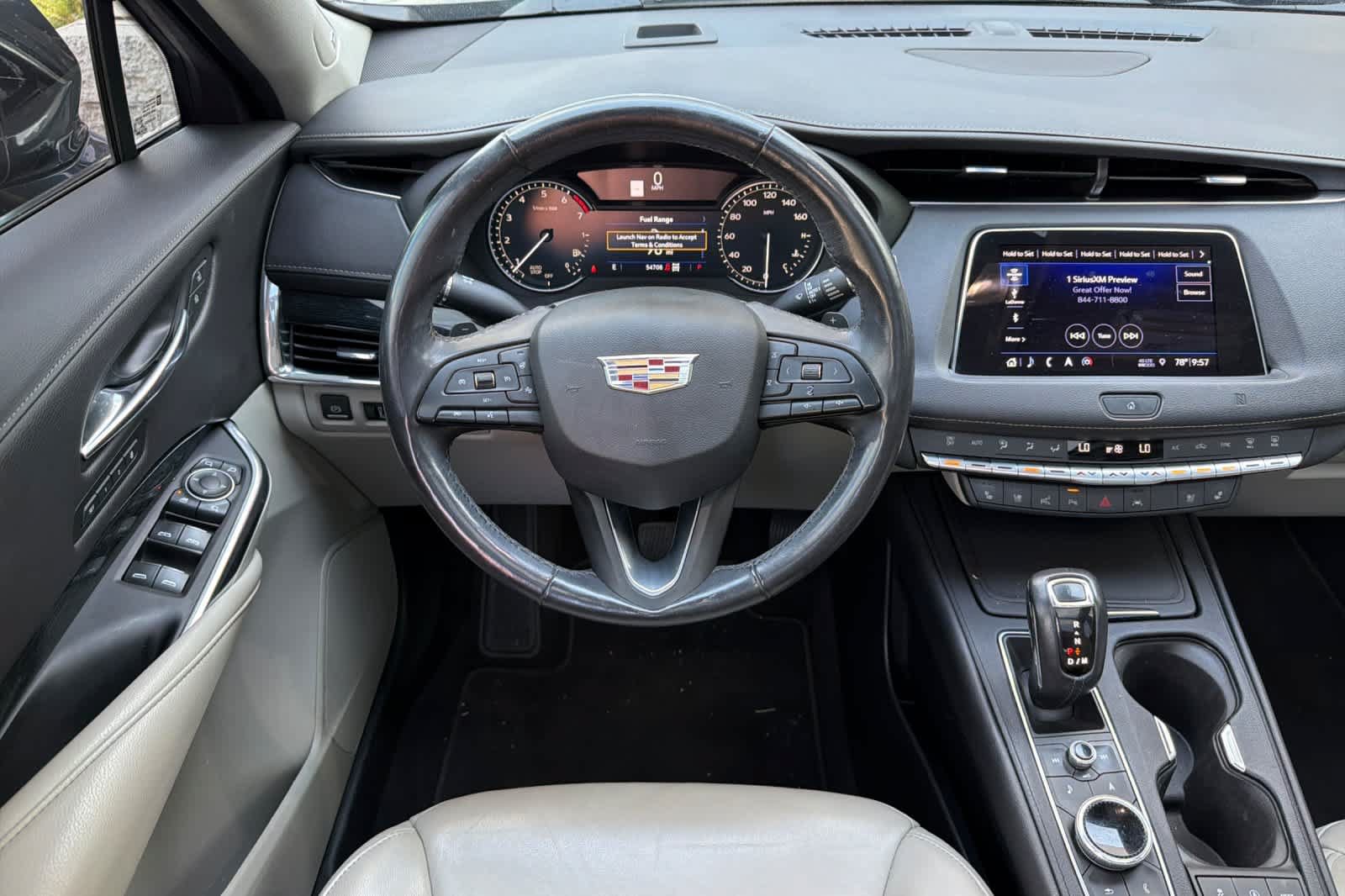 Used 2019 Cadillac XT4 Premium Luxury w/ Enhanced Visibility Package AWD/4WD image 16