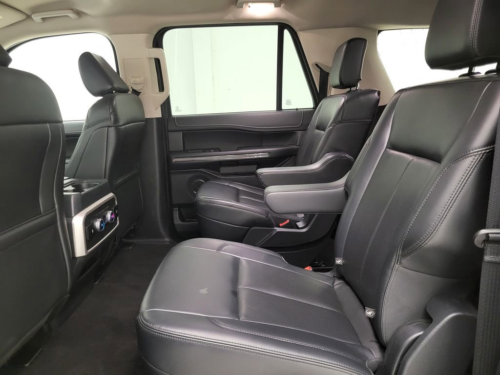 Used 2024 Ford Expedition Max XLT image 49