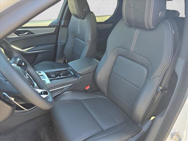Used 2026 Jaguar F-PACE R-Dynamic S AWD/4WD image 12