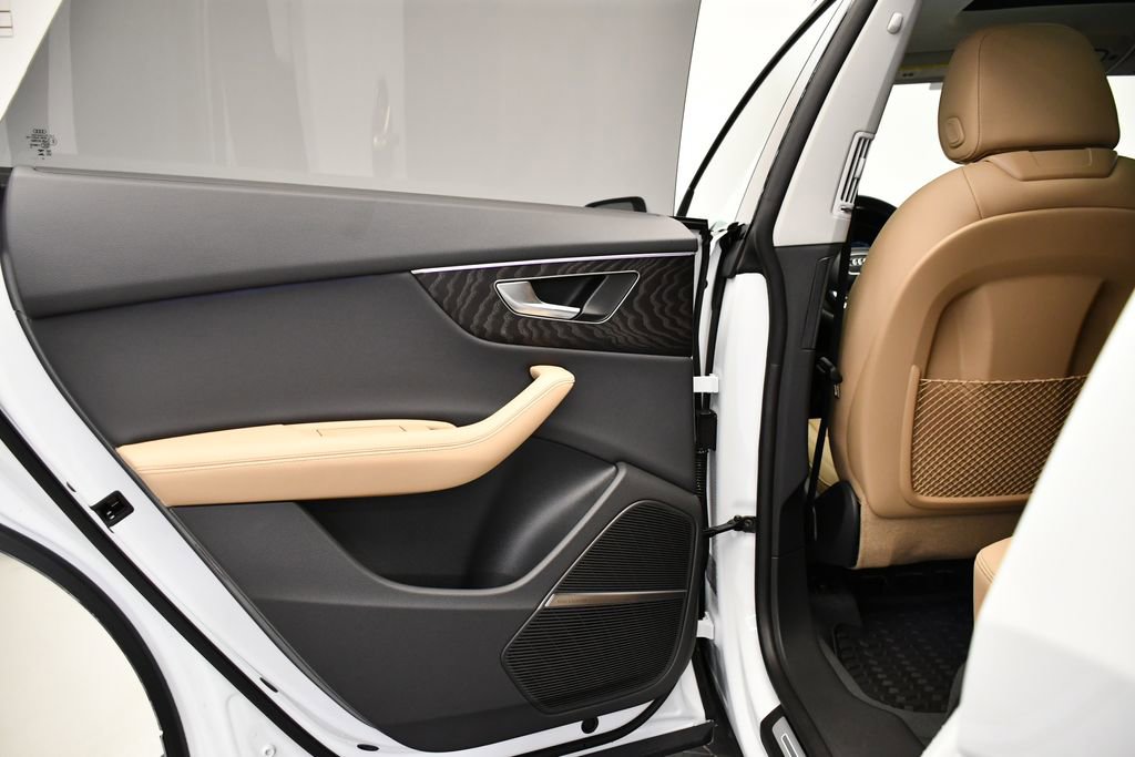 New 2026 Audi Q8 Premium Plus image 39