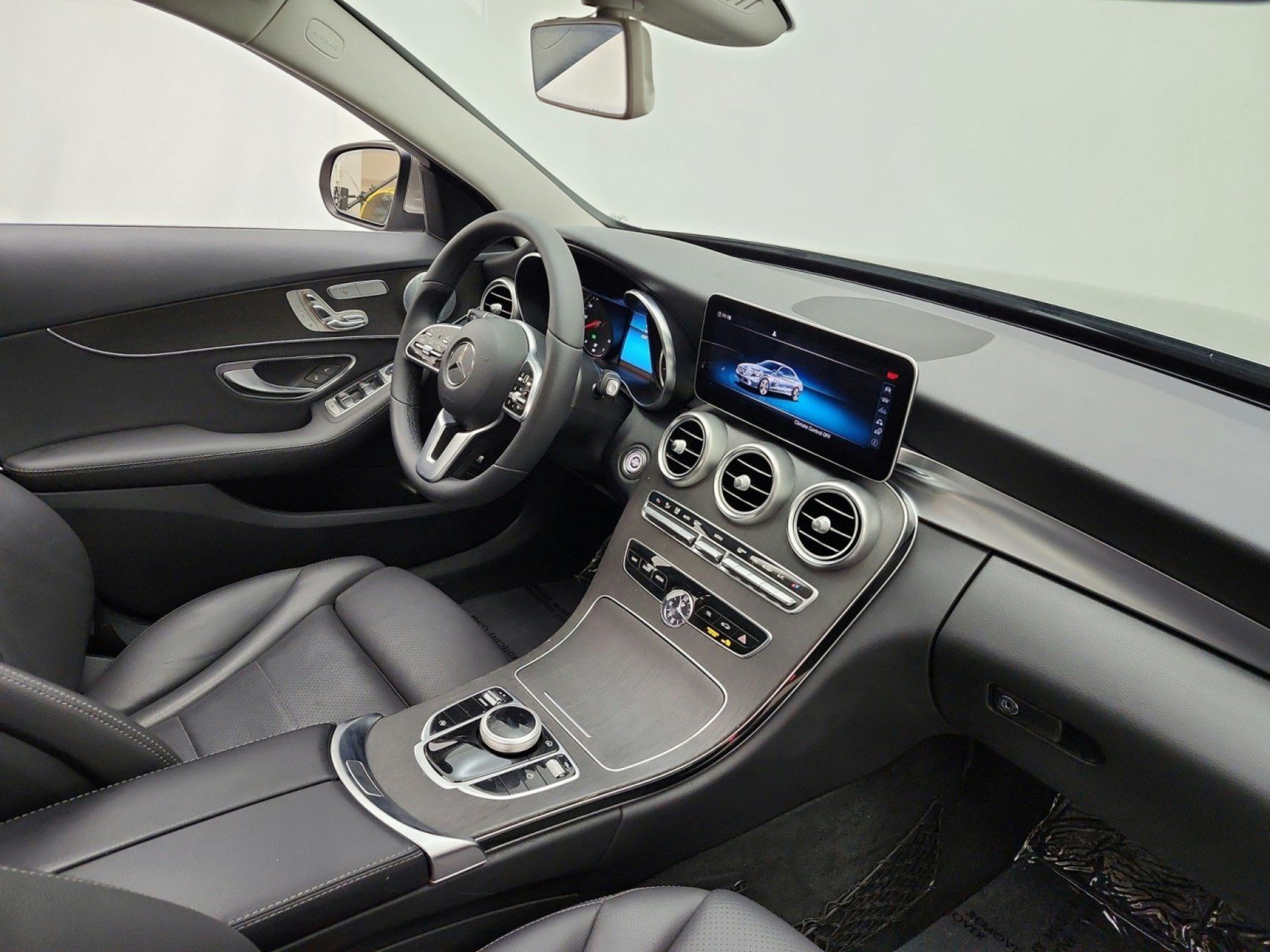 Used 2020 Mercedes-Benz C 300 Sedan image 18