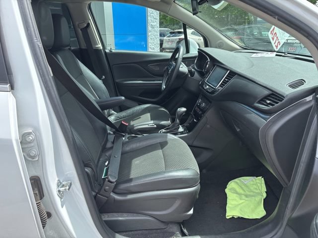 Used 2017 Buick Encore Preferred FWD image 35
