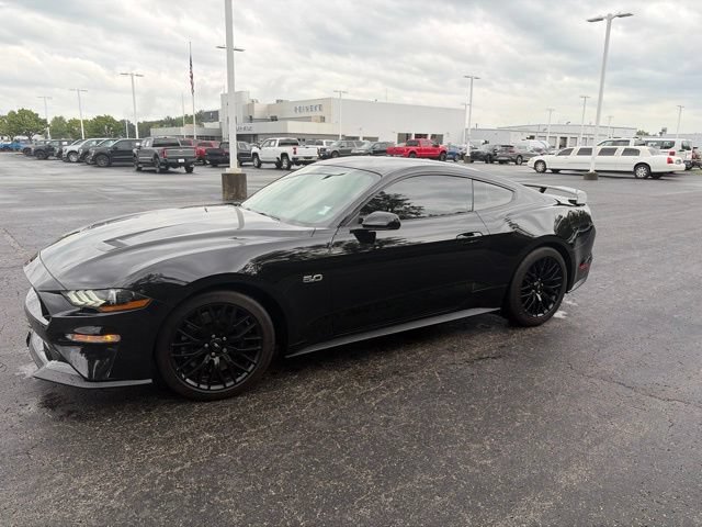 Used 2018 Ford Mustang GT w/ GT Performance Package RWD image 2