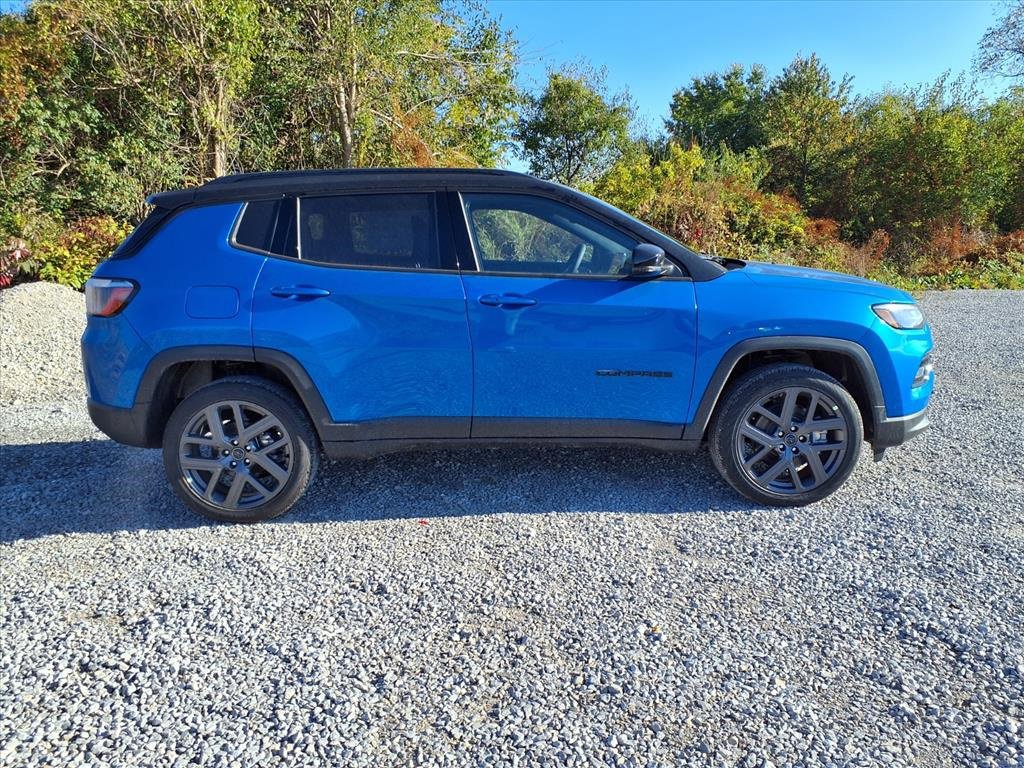 New 2026 Jeep Compass Limited image 27
