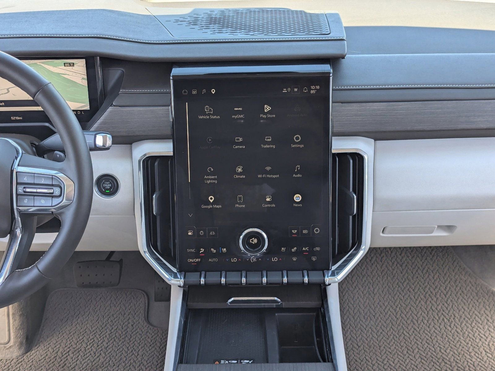Used 2026 GMC Acadia Denali image 17