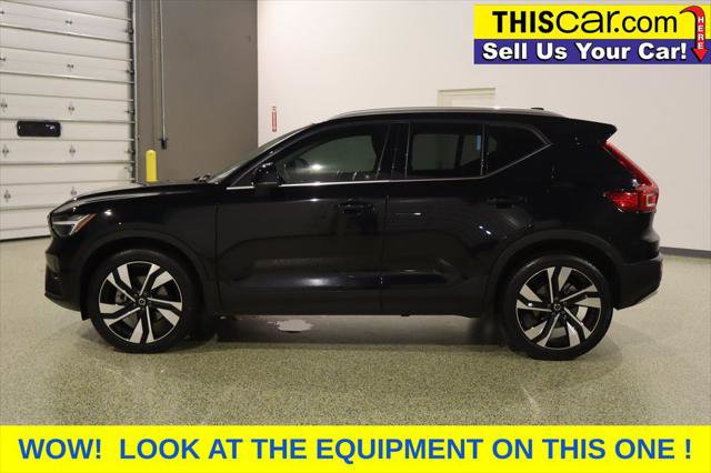 Used 2024 Volvo XC40 B5 Plus w/ Protection Package Premier AWD/4WD image 4