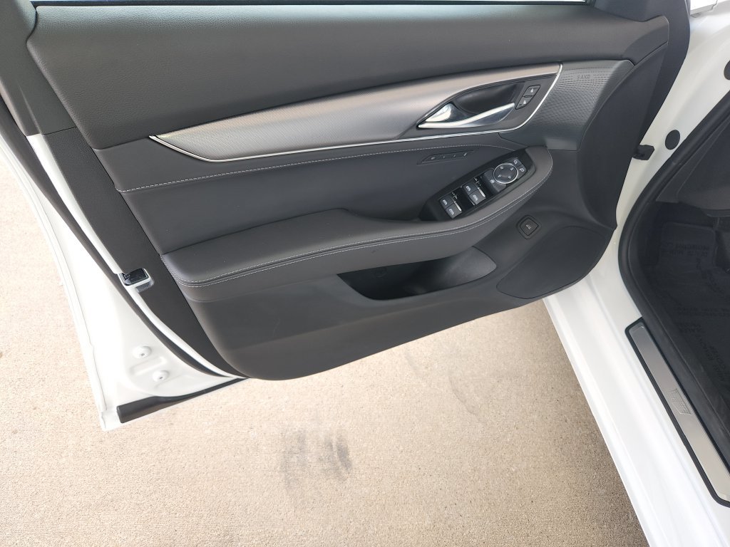 Used 2026 Cadillac CT5 Premium Luxury RWD image 30