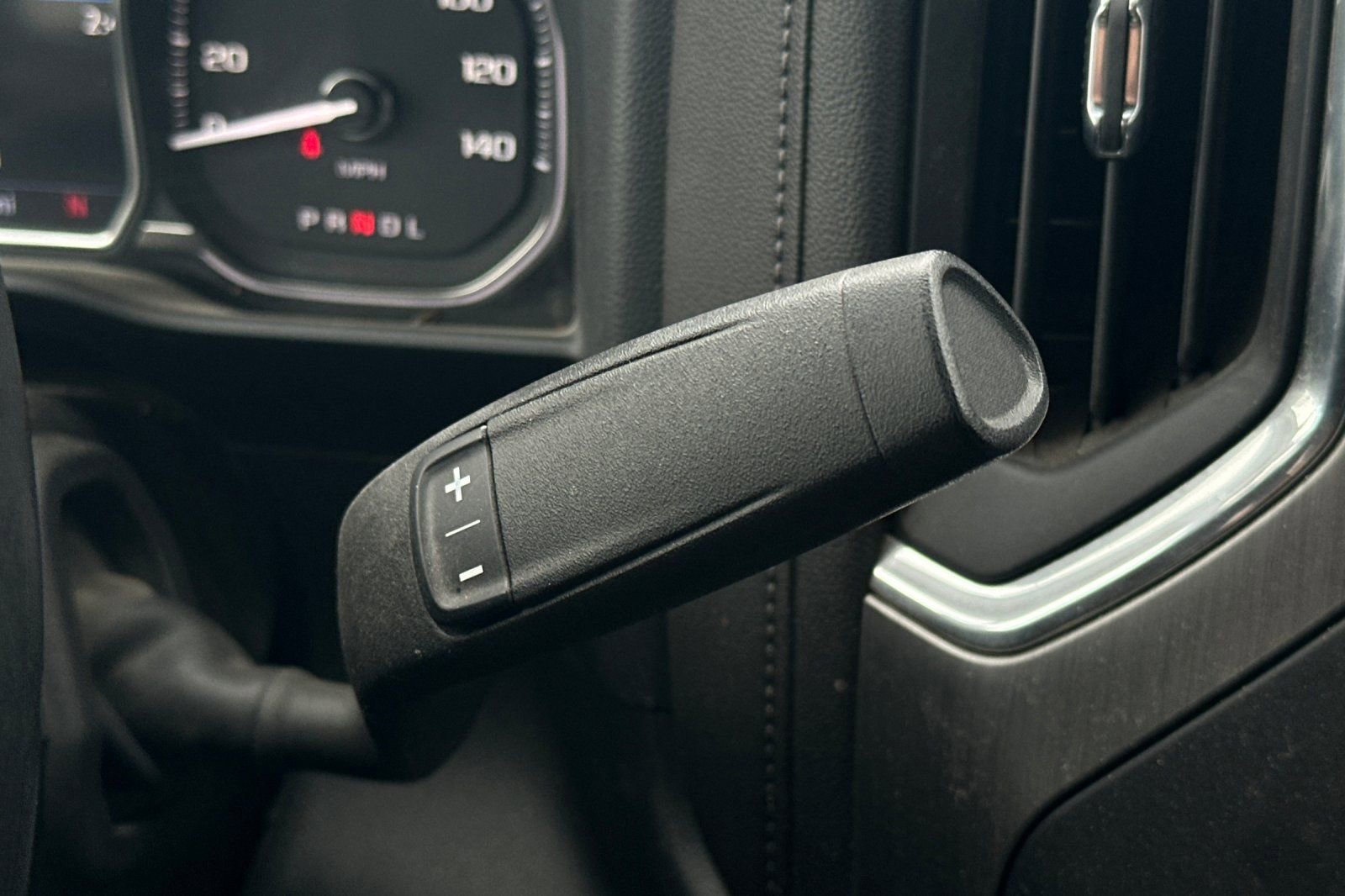 Used 2022 GMC Sierra 2500 Denali w/ Technology Package image 21