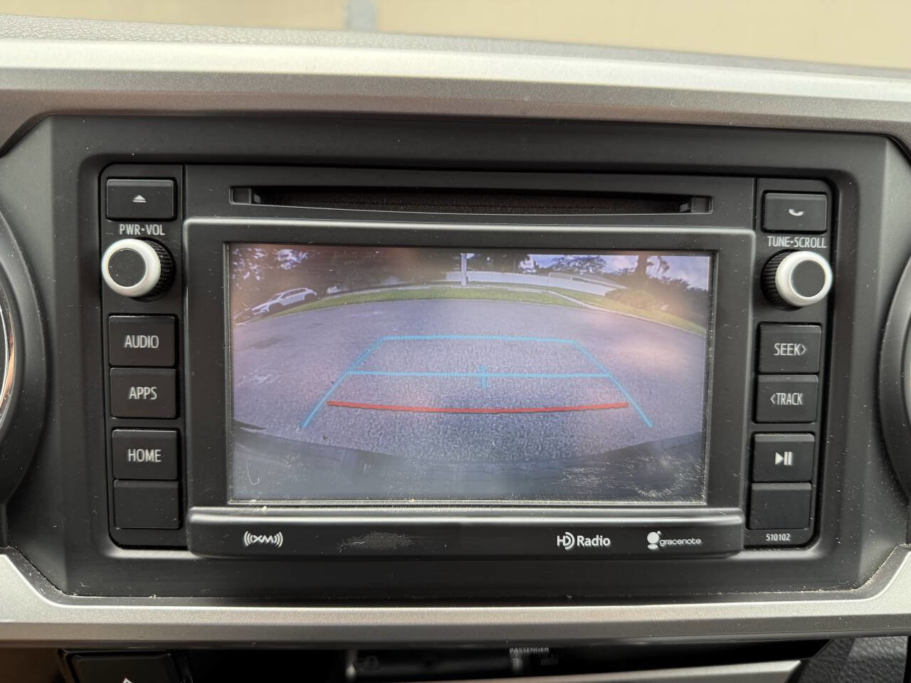 Used 2017 Toyota Tacoma SR5 image 18