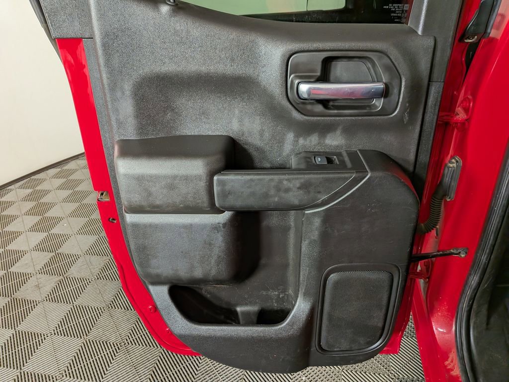 Used 2021 Chevrolet Silverado 1500 LT image 27