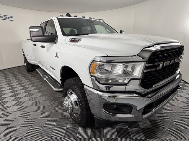 Used 2024 RAM 3500 Big Horn image 8