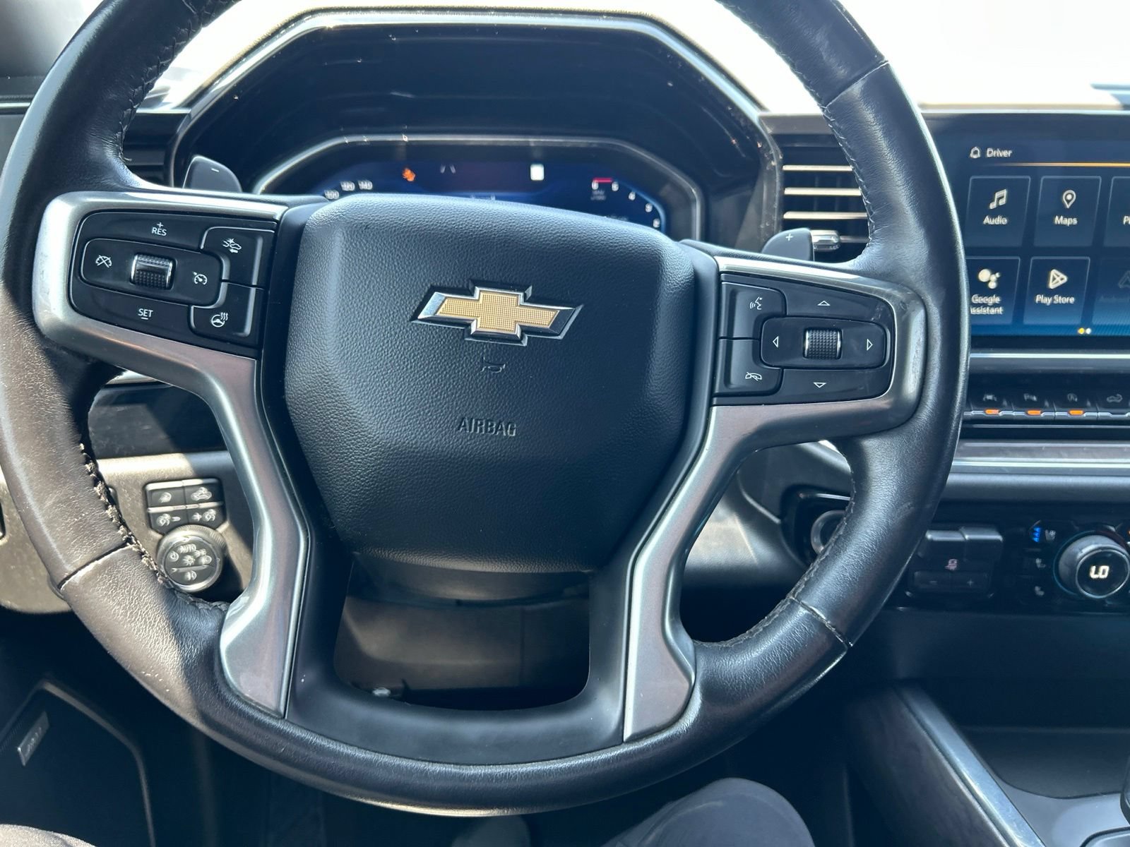 Used 2023 Chevrolet Silverado 1500 LTZ w/ Z71 Off-Road Package AWD/4WD image 16