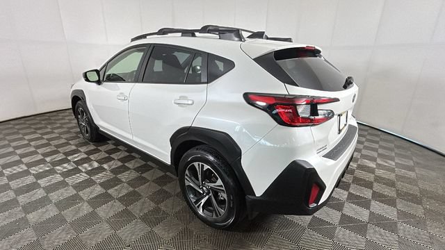 Used 2024 Subaru Crosstrek 2.0i Premium AWD/4WD image 4