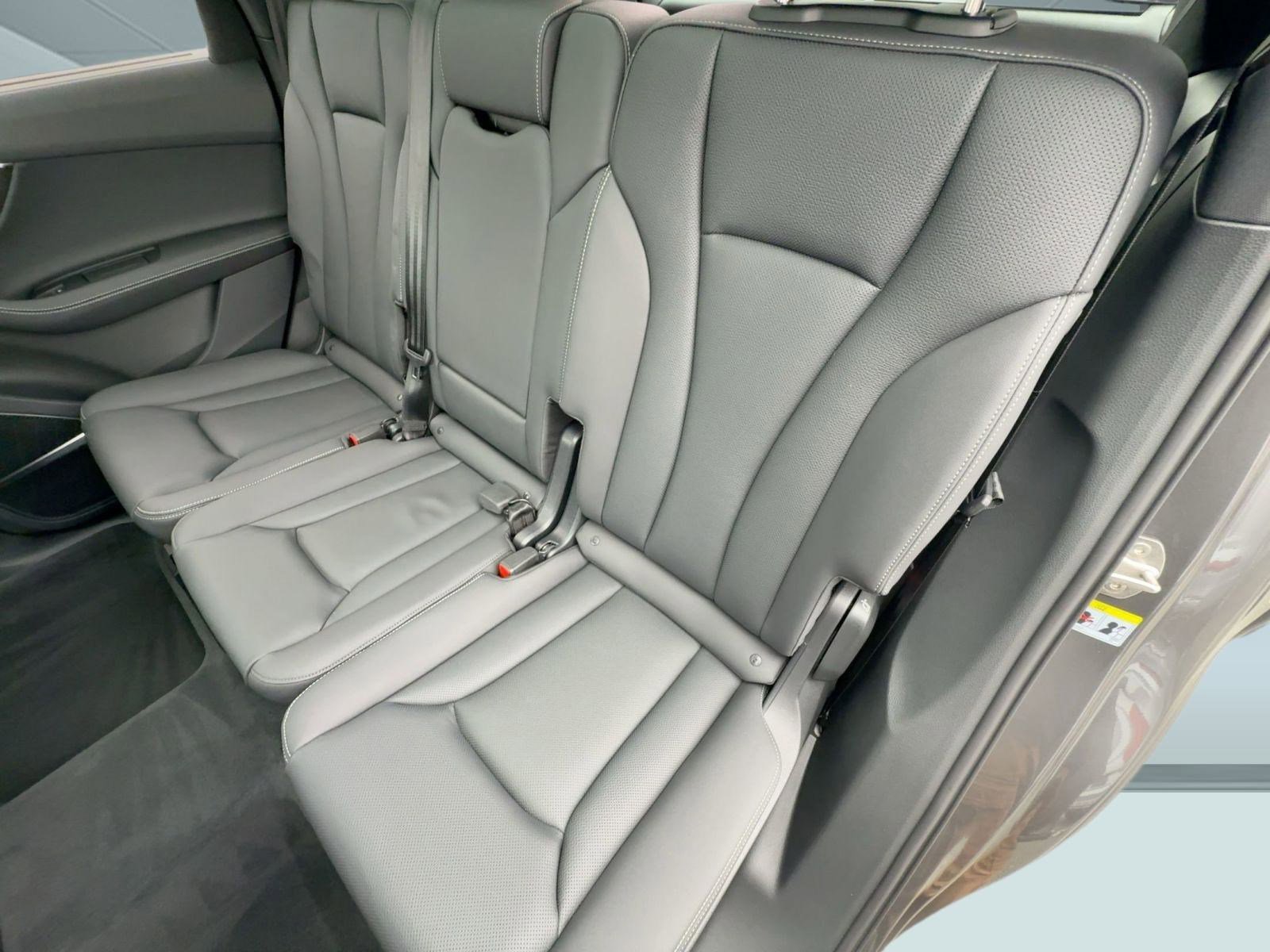 Used 2025 Audi Q7 2.0T Premium Plus w/ Premium Plus Package image 14