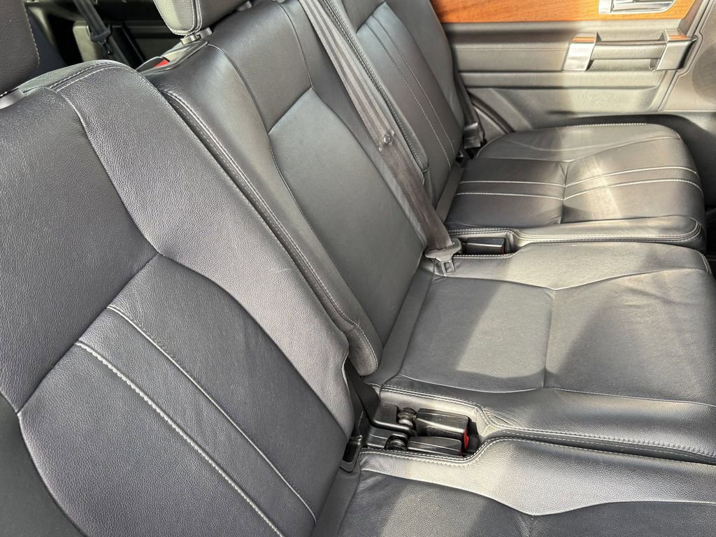 Used 2013 Land Rover LR4 HSE image 29