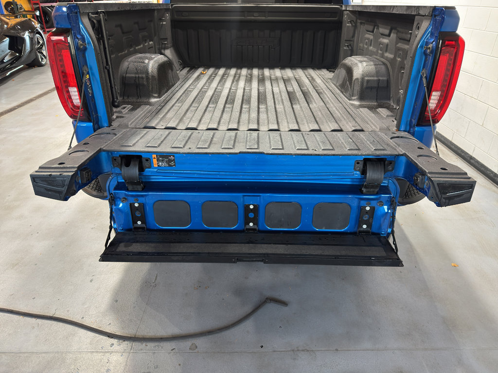 Used 2022 GMC Sierra 1500 AT4 w/ Sierra Safety Plus Package image 25