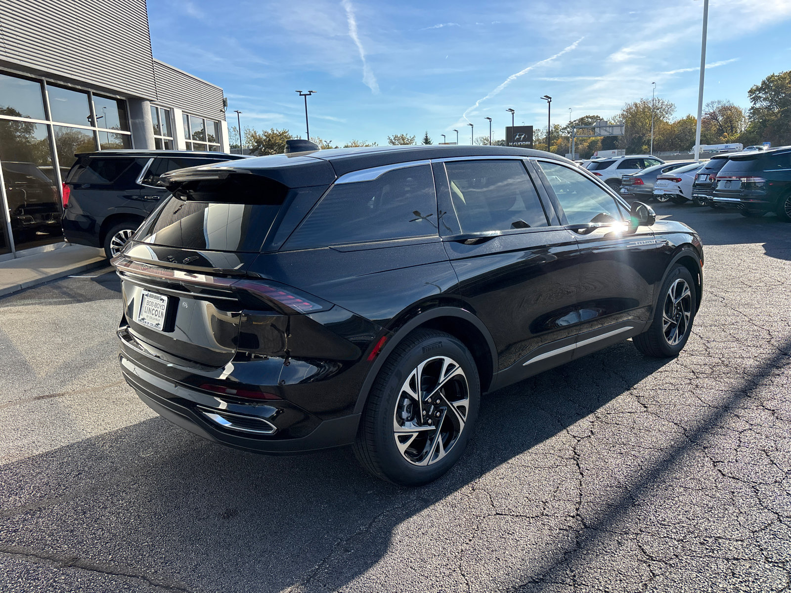 New 2026 Lincoln Nautilus Premier w/ Equipment Group 102A image 7