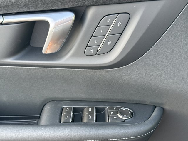 New 2026 Buick Enclave Sport Touring w/ Power Package FWD image 17