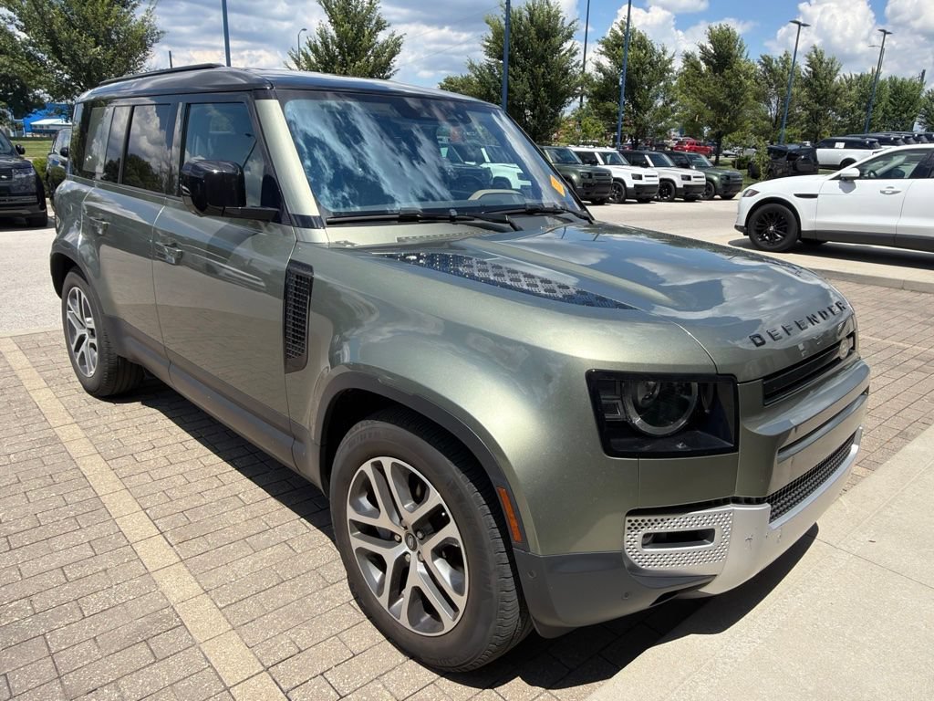 Used 2020 Land Rover Defender 110 HSE AWD/4WD image 4
