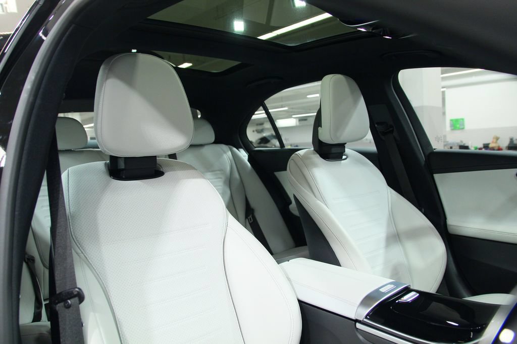 Used 2024 Mercedes-Benz C 300 4MATIC Sedan image 24