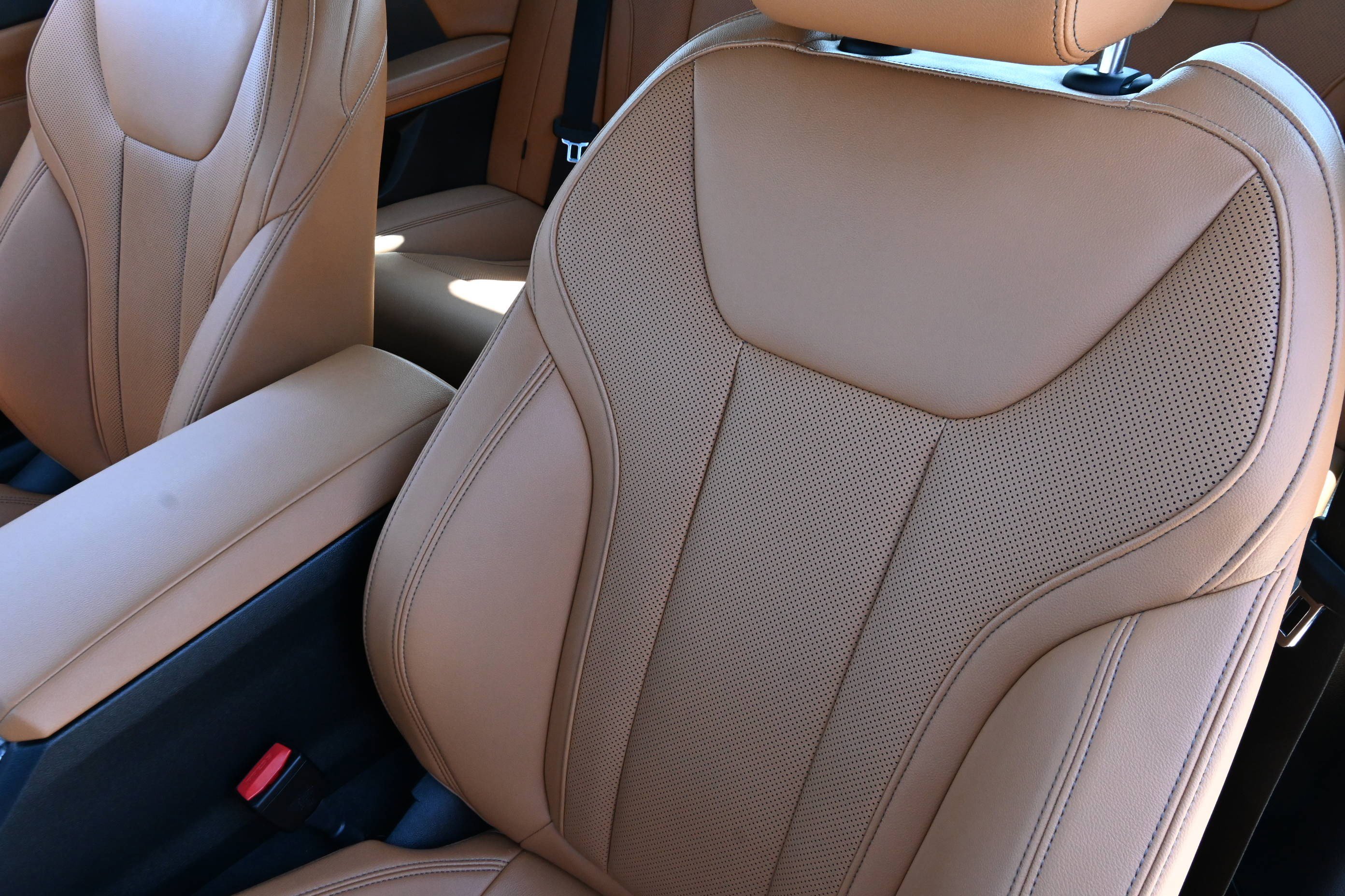 Certified 2025 BMW M440i Coupe image 10