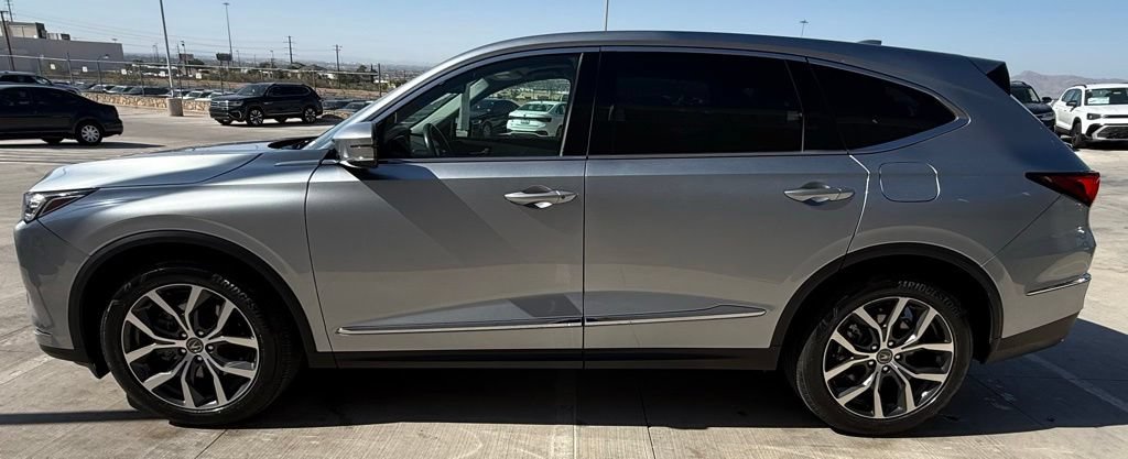 Used 2024 Acura MDX FWD w/ Technology Package image 5