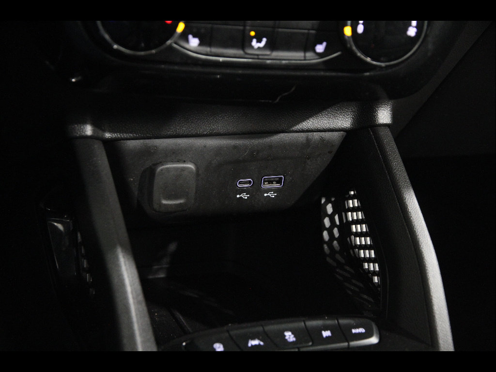 Certified 2024 Chevrolet TrailBlazer LT w/ LT Cold Weather Package image 14