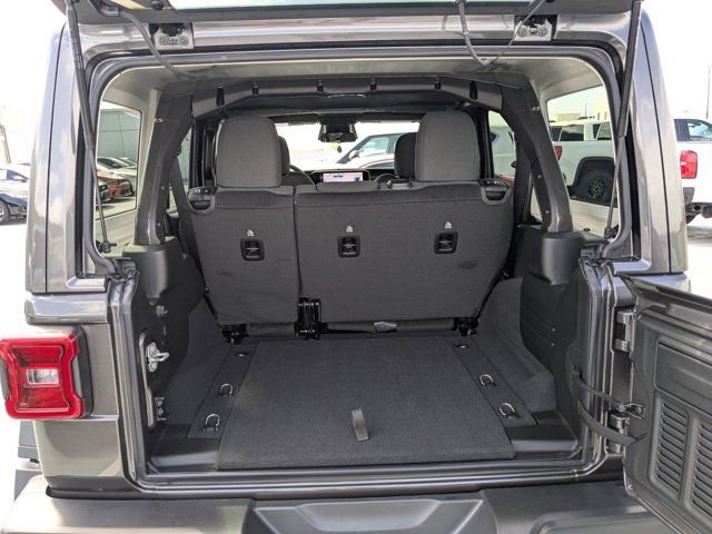 New 2026 Jeep Wrangler Rubicon image 13