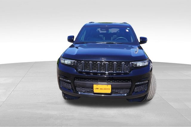 Certified 2025 Jeep Grand Cherokee L Limited w/ Luxury Tech Group II AWD/4WD image 12