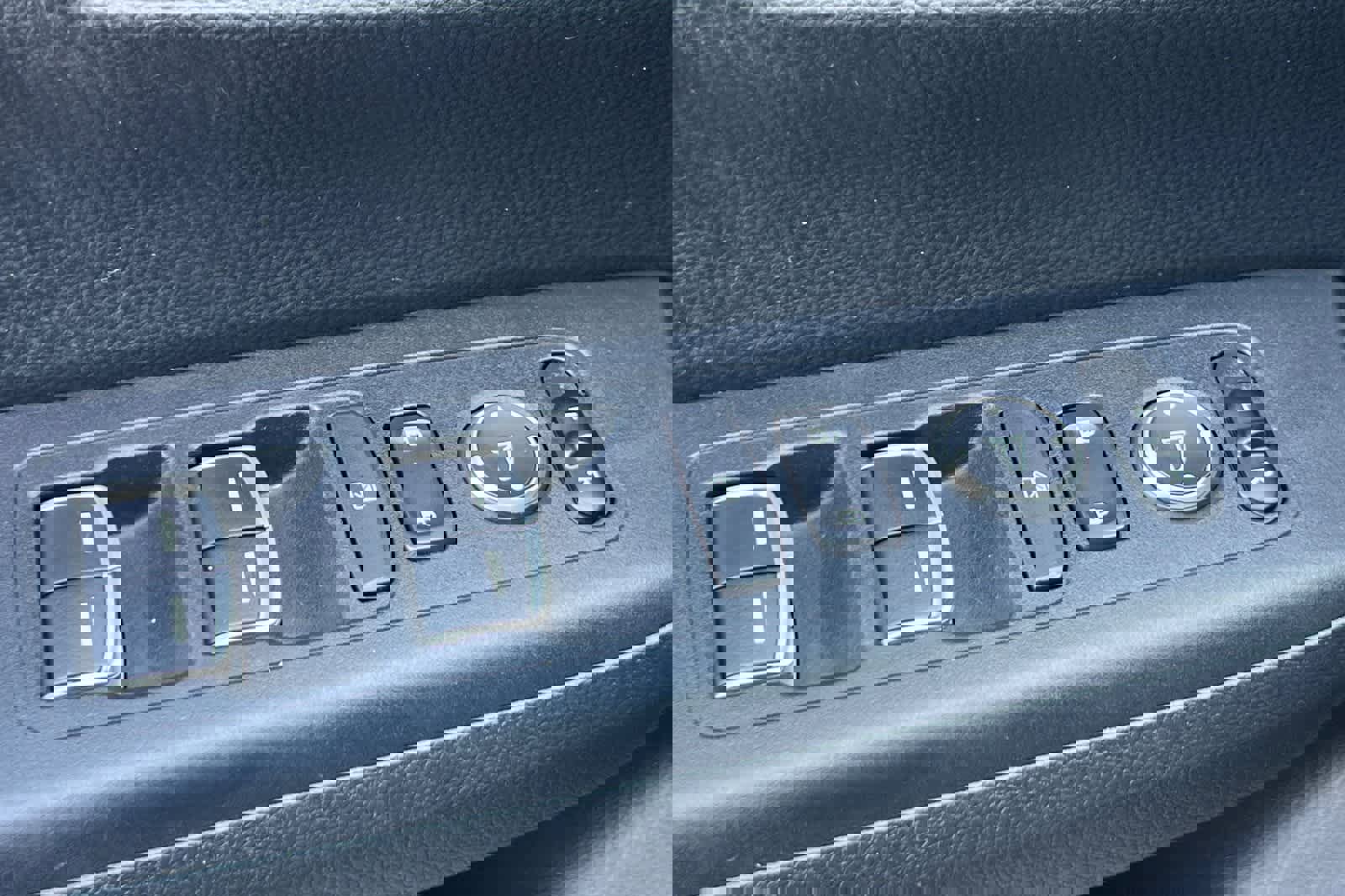 Used 2023 Honda CR-V EX-L image 14