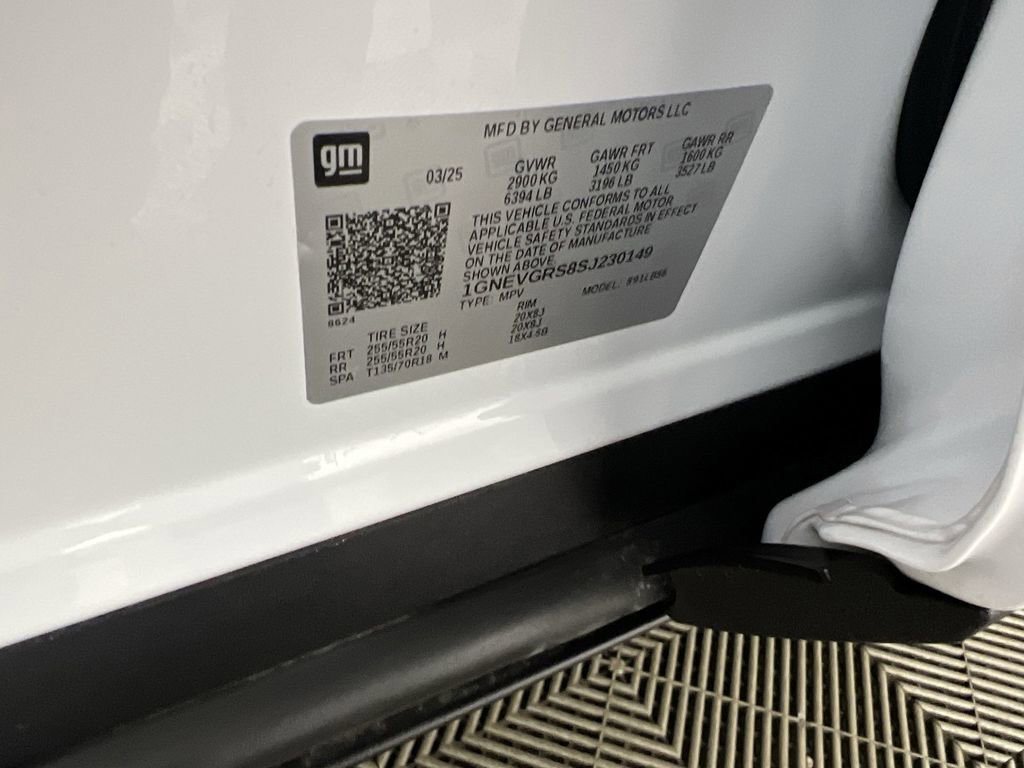 Certified 2025 Chevrolet Traverse LT w/ Sun and Wheel Package image 35