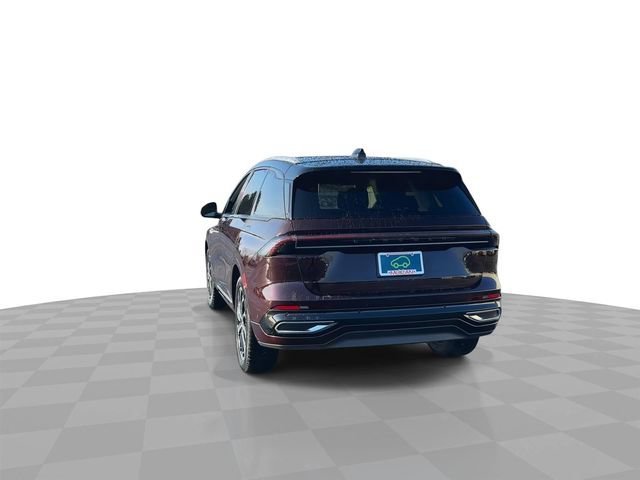Used 2024 Lincoln Nautilus Reserve w/ Equipment Group 202A image 7