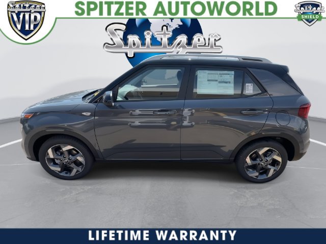 New 2026 Hyundai Venue SEL FWD image 9