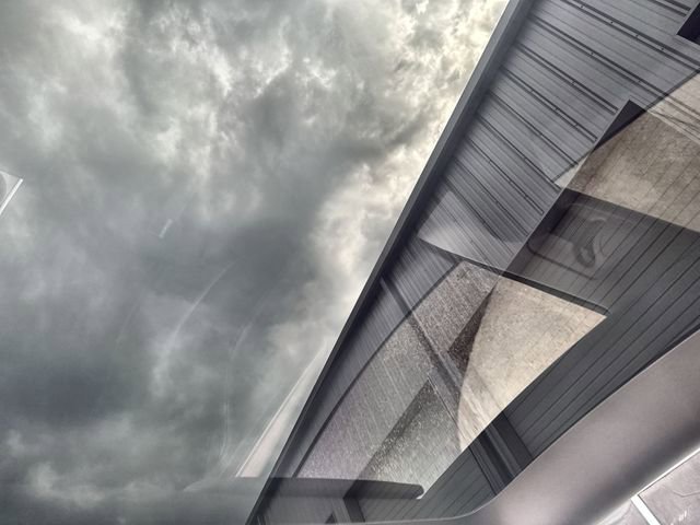 Used 2025 Tesla Model Y Performance AWD/4WD image 28