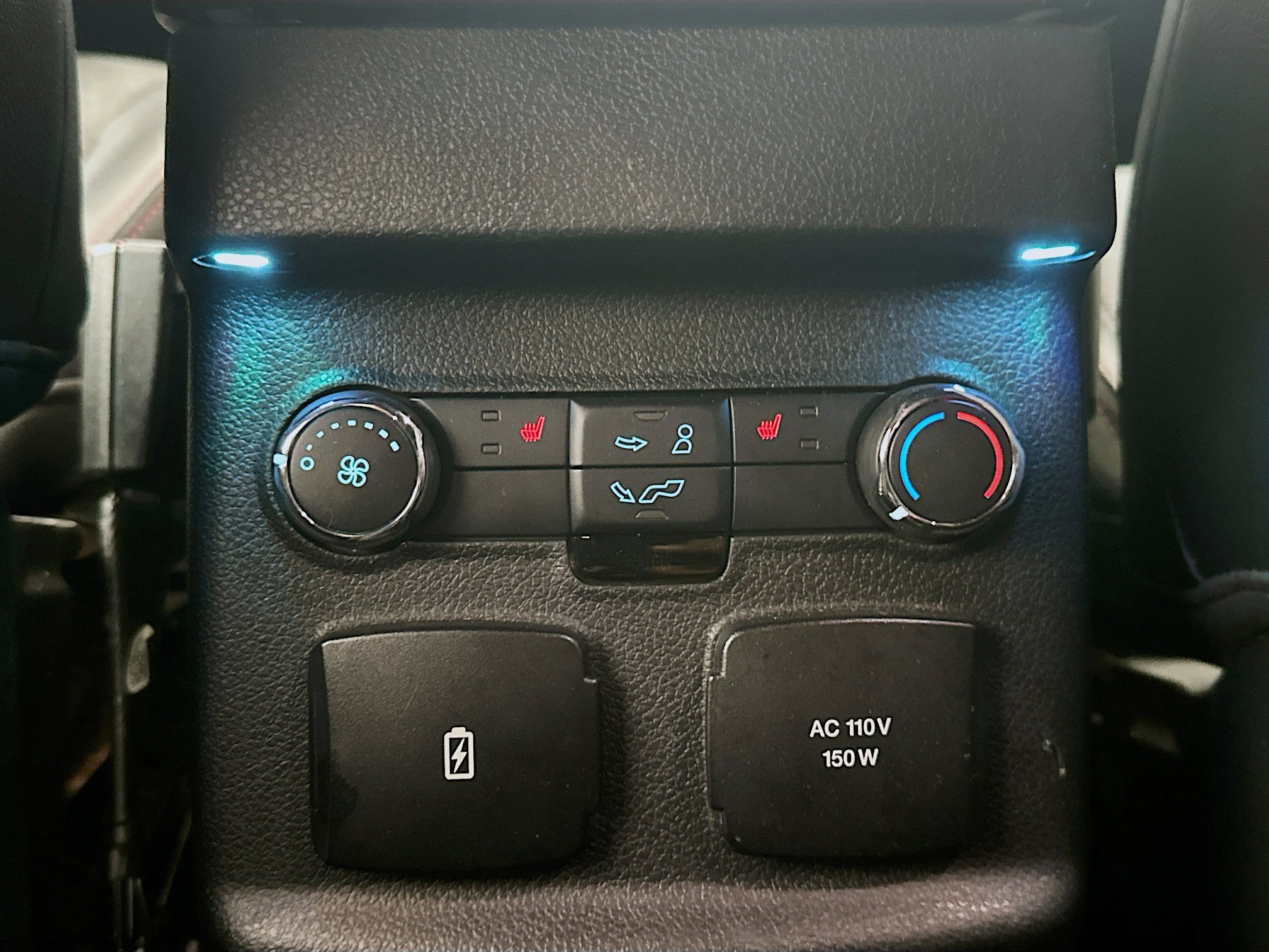 Used 2018 Ford Explorer Sport w/ Equipment Group 401A AWD/4WD image 28