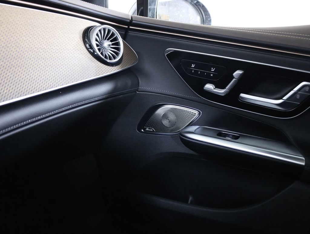 Certified 2024 Mercedes-Benz EQE 350+ 4MATIC Sedan image 19