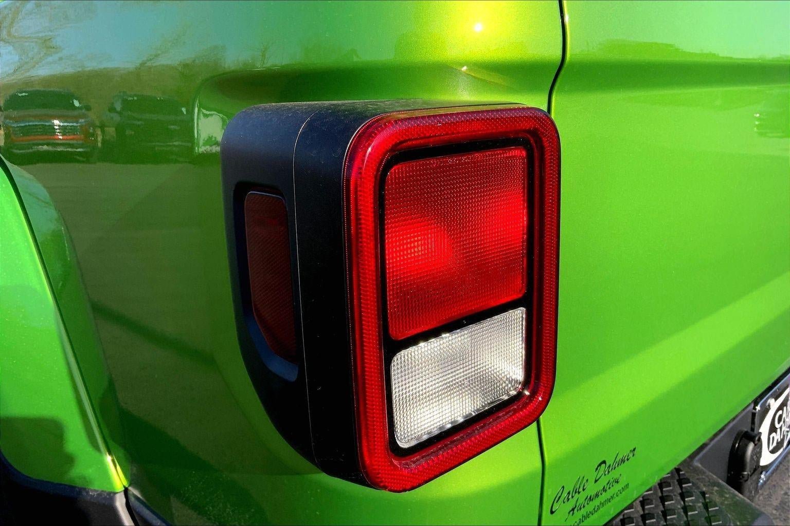 New 2026 Jeep Gladiator Sport AWD/4WD image 19