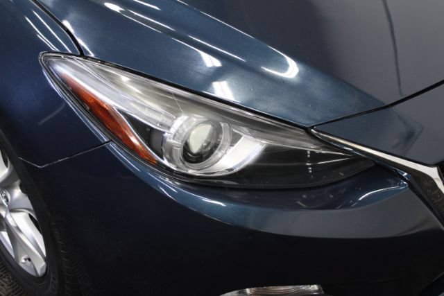 Used 2015 MAZDA MAZDA3 s Grand Touring FWD image 29