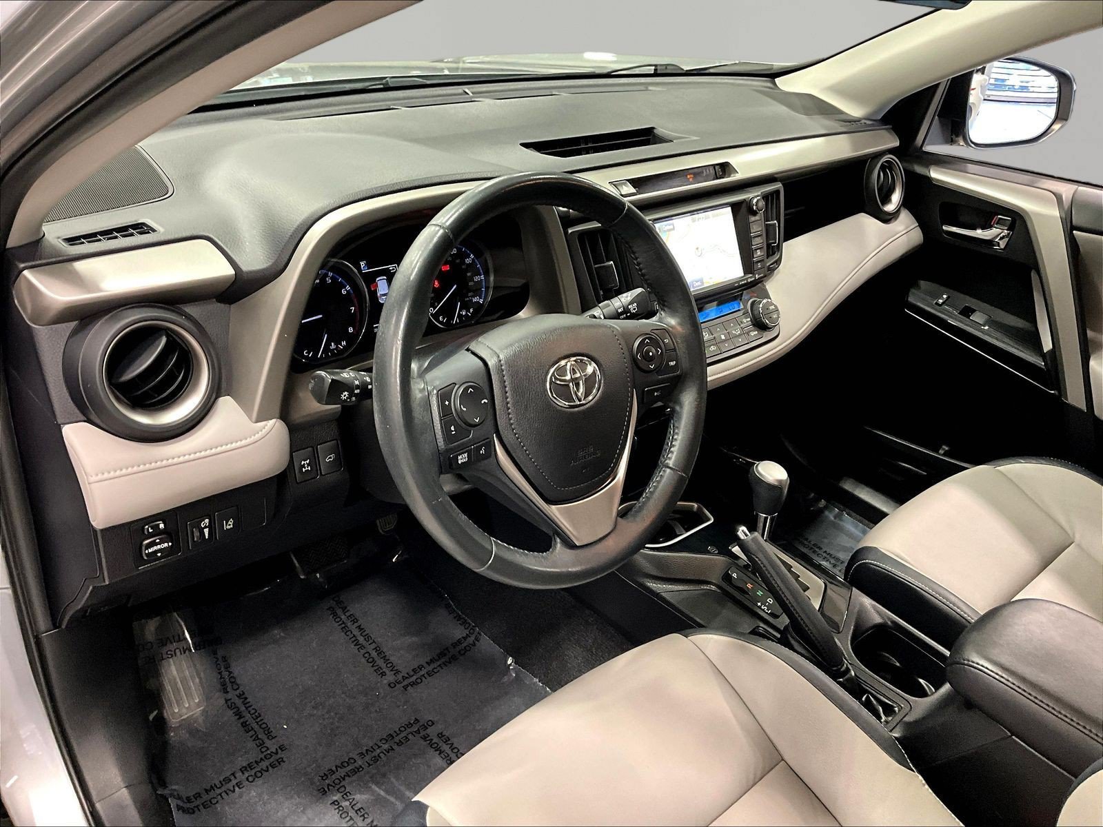 Used 2017 Toyota RAV4 Limited w/ Advanced Technology Package AWD/4WD image 17