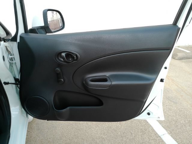 Used 2014 Nissan Versa Note S FWD image 16