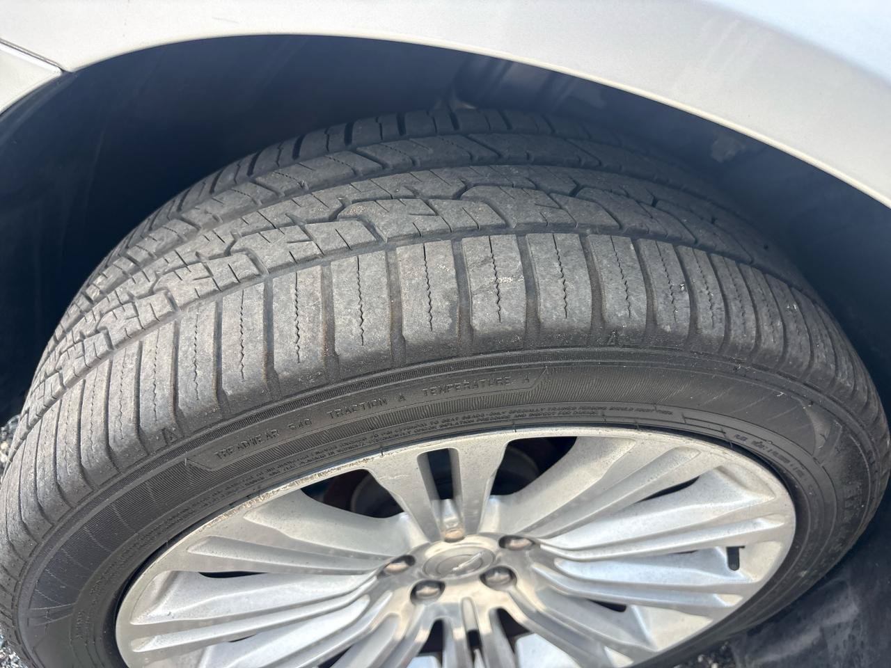 Used 2011 Chrysler 300 Limited w/ Sound Group RWD image 20
