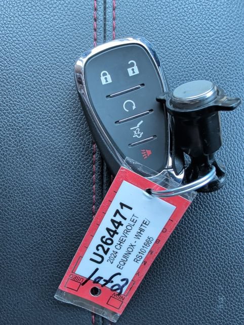 Used 2024 Chevrolet Equinox RS FWD image 23
